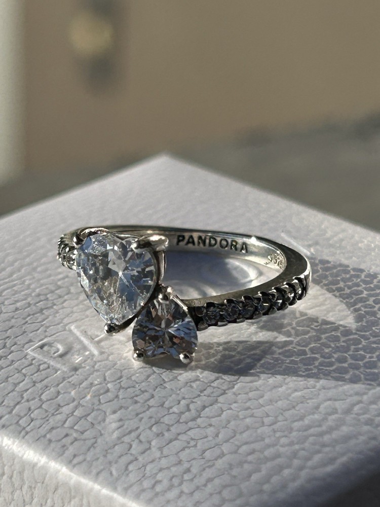 New Pandora Ring Double Heart Size 6