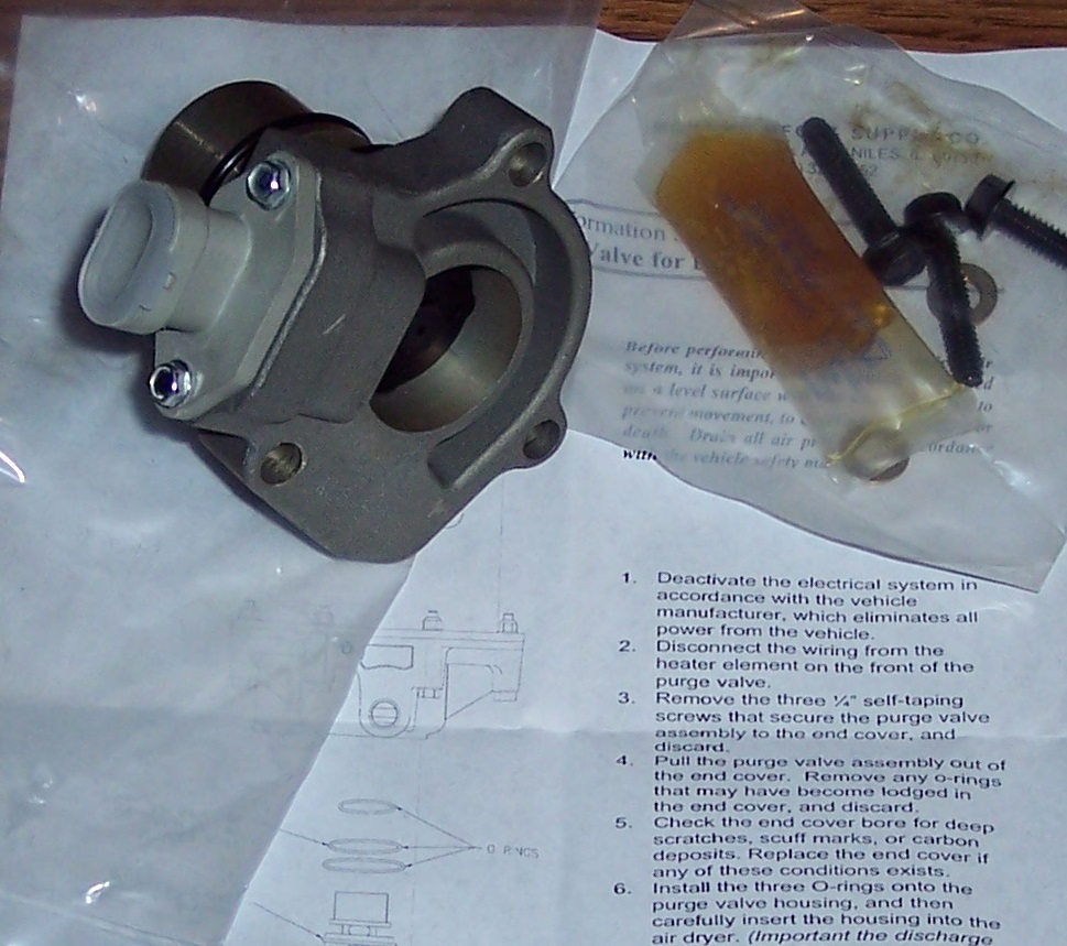 NEW MOHAWK MANUFACTURING 24V PURGE VALVE FOR BENDIX AD-9 AIR DRYER~G1012638-1