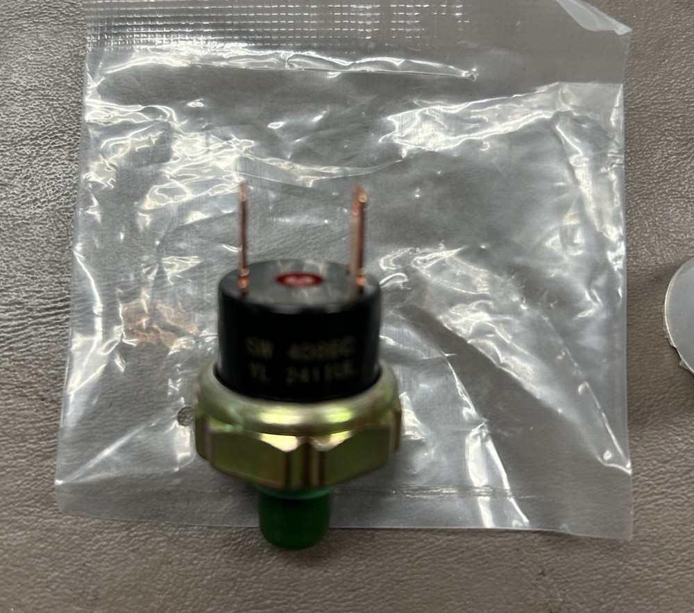Universal R134a Male Binary Pressure Switch 3/8-24 O Ring