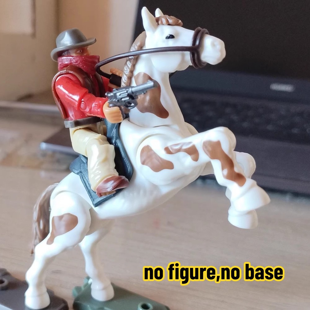 Mega Bloks White & Brown Horse Unassembled Mini Figure Blocks Accessory Pack