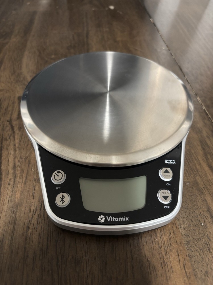 Vitamix BTS015 Bluetooth Smart Kitchen Scale by Perfect Company
