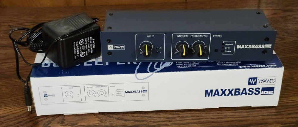 Rare Waves Maxxbass 102 Hardware Low Frequency Stereo Processor Tested EUC W/box