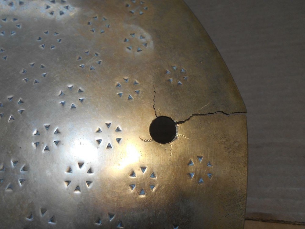 Zildjian Avedis 16" CrashCymbal ~