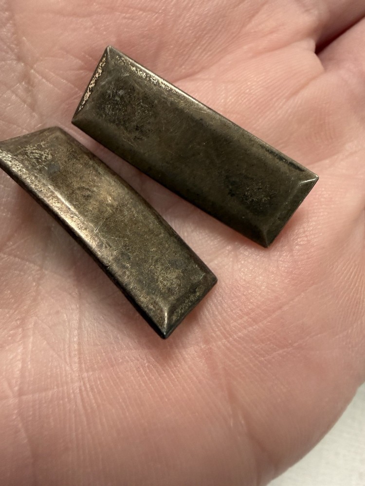 2 Pins WWII US ARMY OFFICER 1ST LIEUTENANT JACKET, SHIRT COLLAR Silver  7.8g