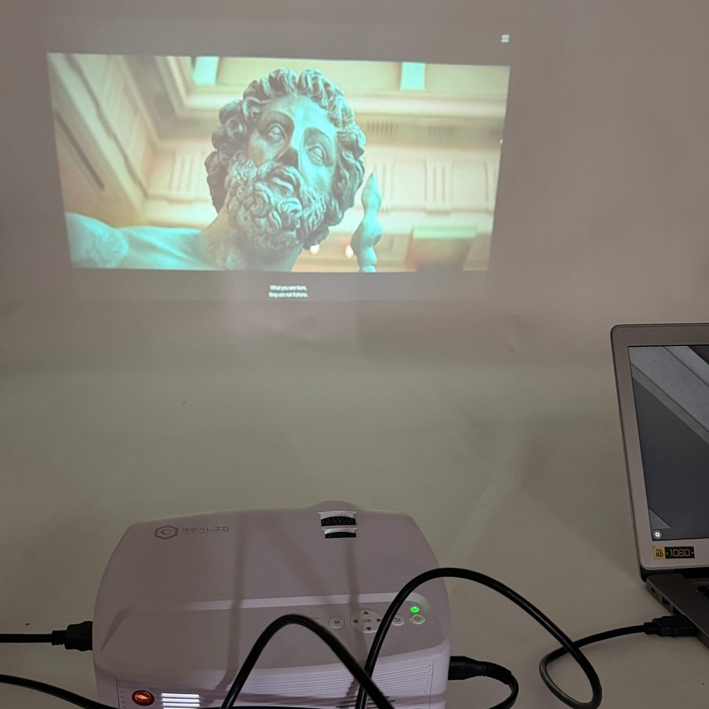 Realis WUX450S HD Projector White with Extras