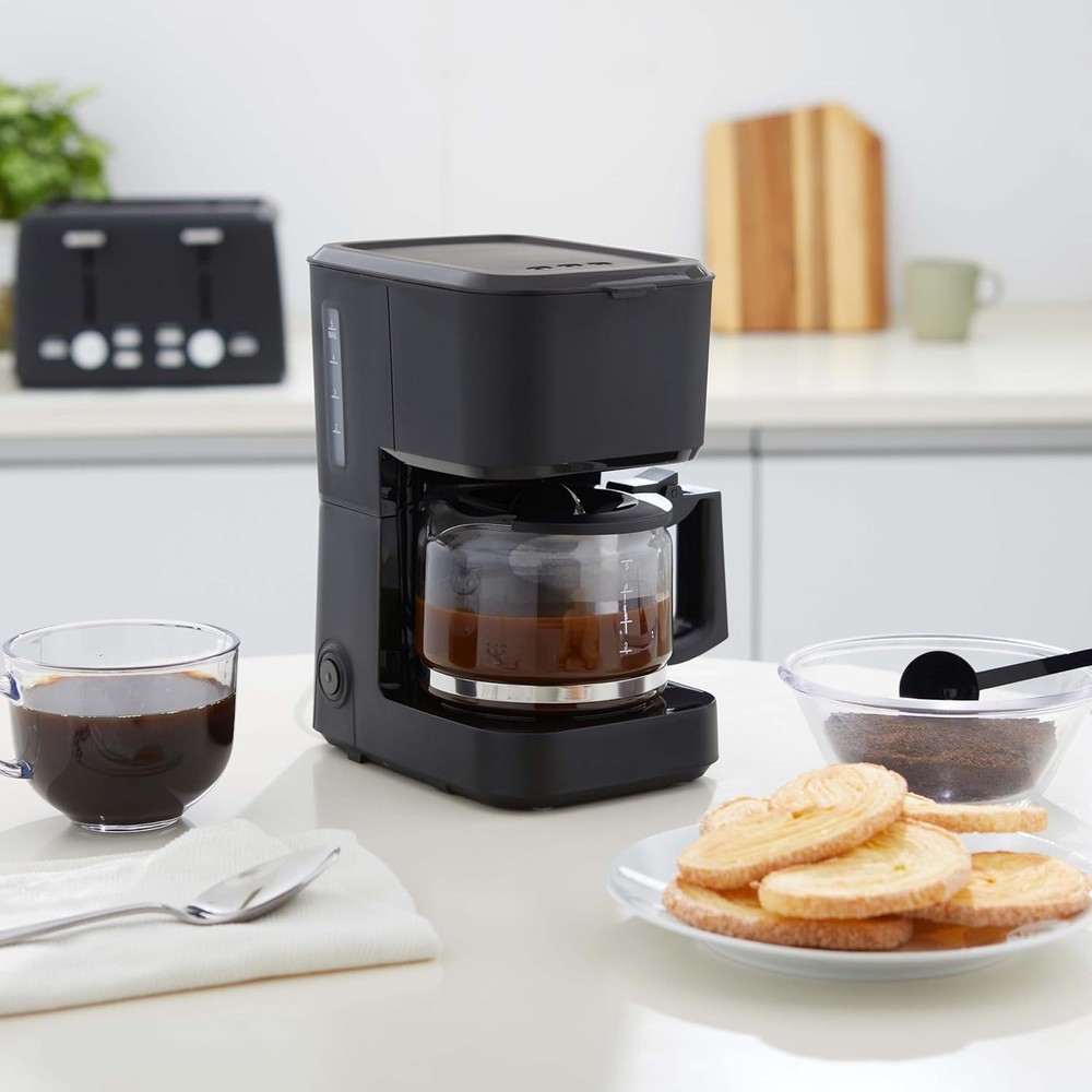 Matte Black 5-Cup Coffee Maker with Auto Shut-Off & Pause Pour Feature