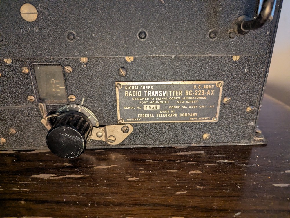 WWII Era Signal Corps BC-223-AX Radio Transmitter w/ TU-17-A Tuning Unit Vintage