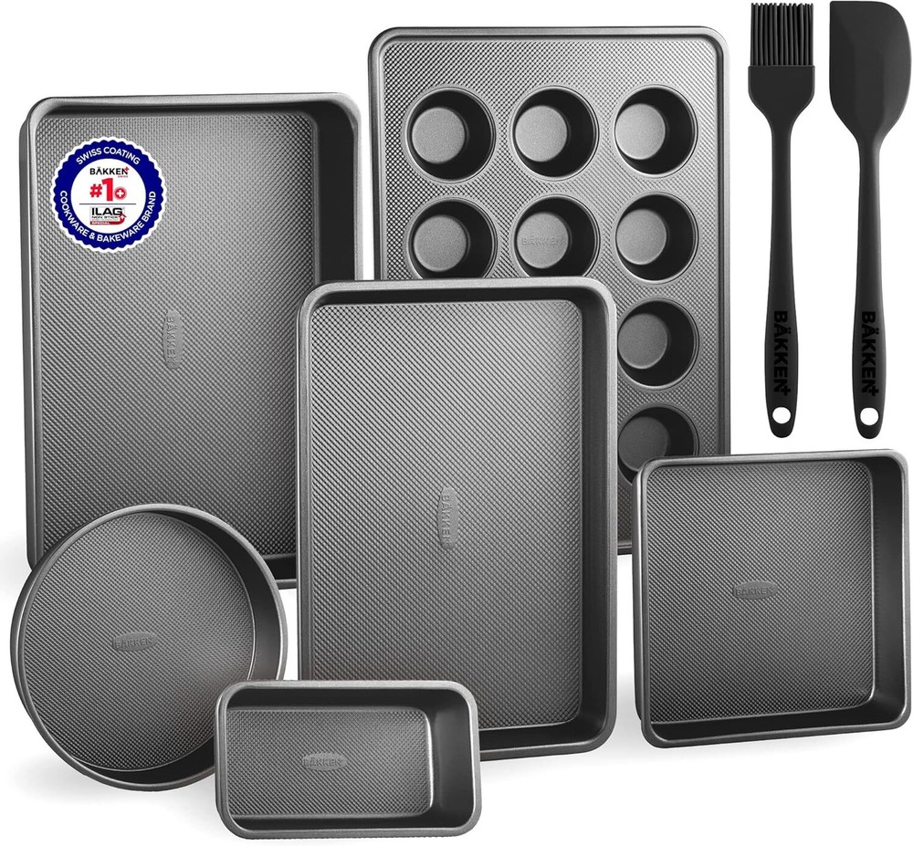 8-piece Bakeware Set – Non-stick, Professional, Multi-sized, Black.