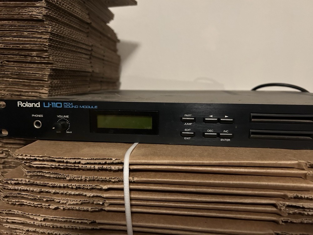 Roland U-110 U110 PCM Sound Module - Read Description