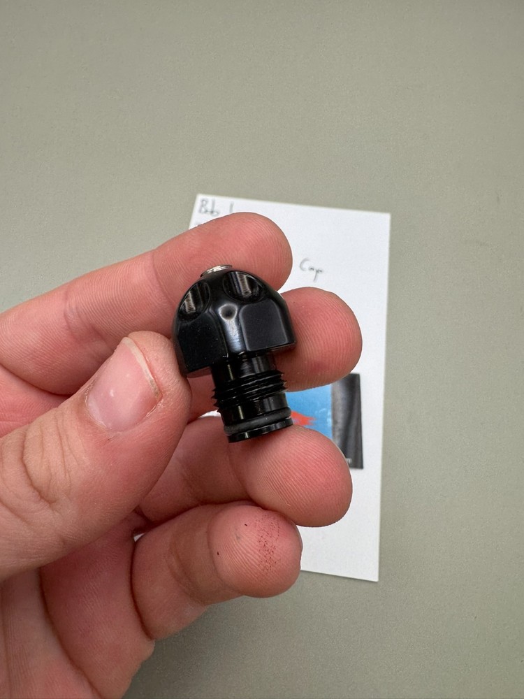 Bob Long Intimidator Adjustable Ram Cap-Gloss Black