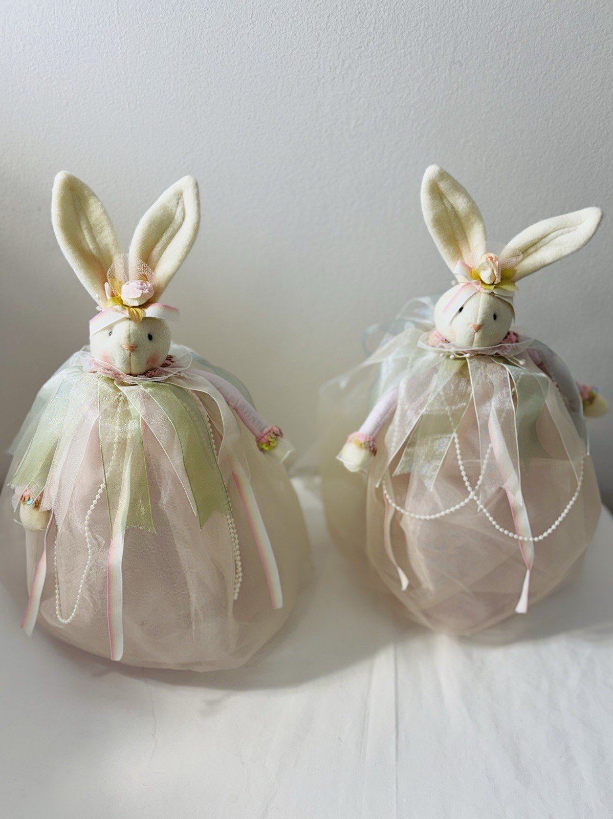 Decorative Rabbits Vintage 04