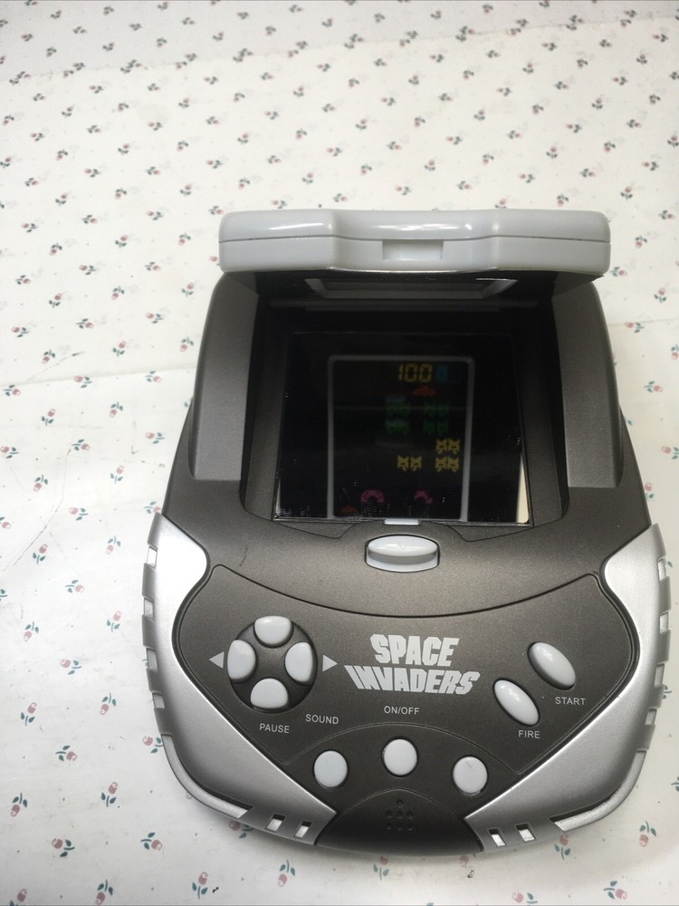 Excaliber Electronics Space Invaders Handheld Electronic Game 402-1-CS TESTED#54