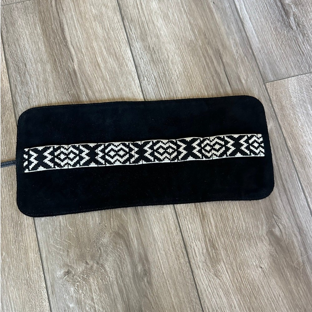 Mantidy Gaucho TechRoll Black