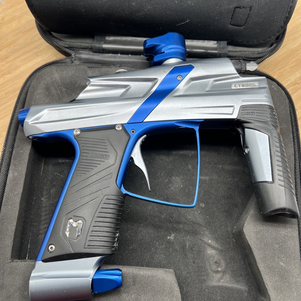 MacDev Cyborg 6 Paintball Marker CO221 Blue