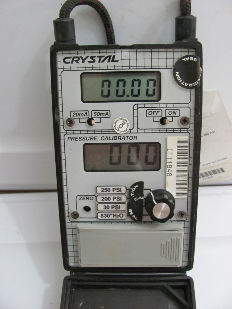 Crystal Engineering 2121-250 PSI-G Digital Pressure Calibrator