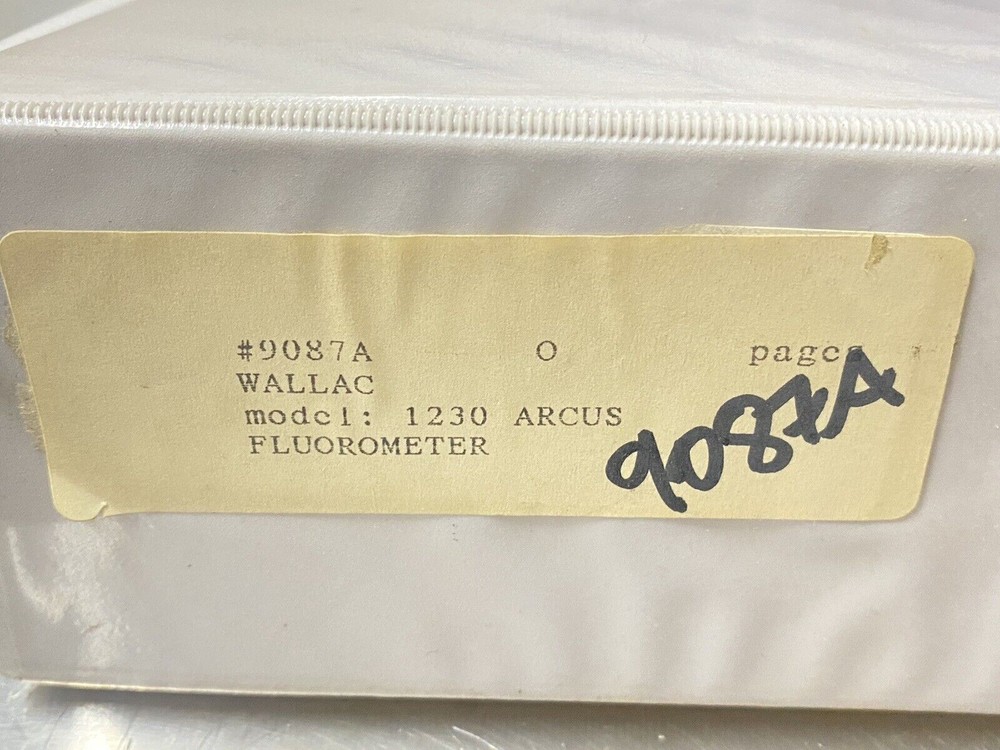 Wallac 1230 Arcus Fluorometer - Users Guide / Instruction Book / Manuals