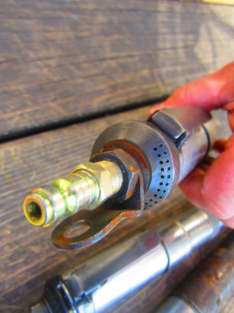 SIOUX TOOLS INC PNEUMATIC DRIVERS L2205