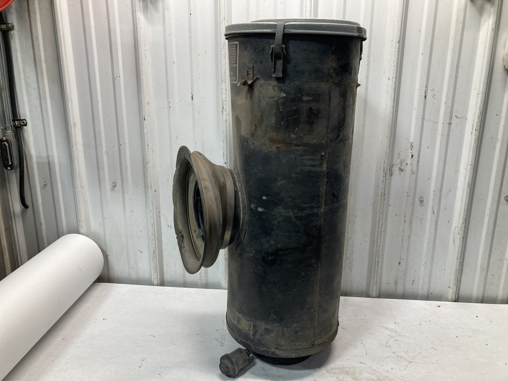 Mack CH600 Air Cleaner - Used