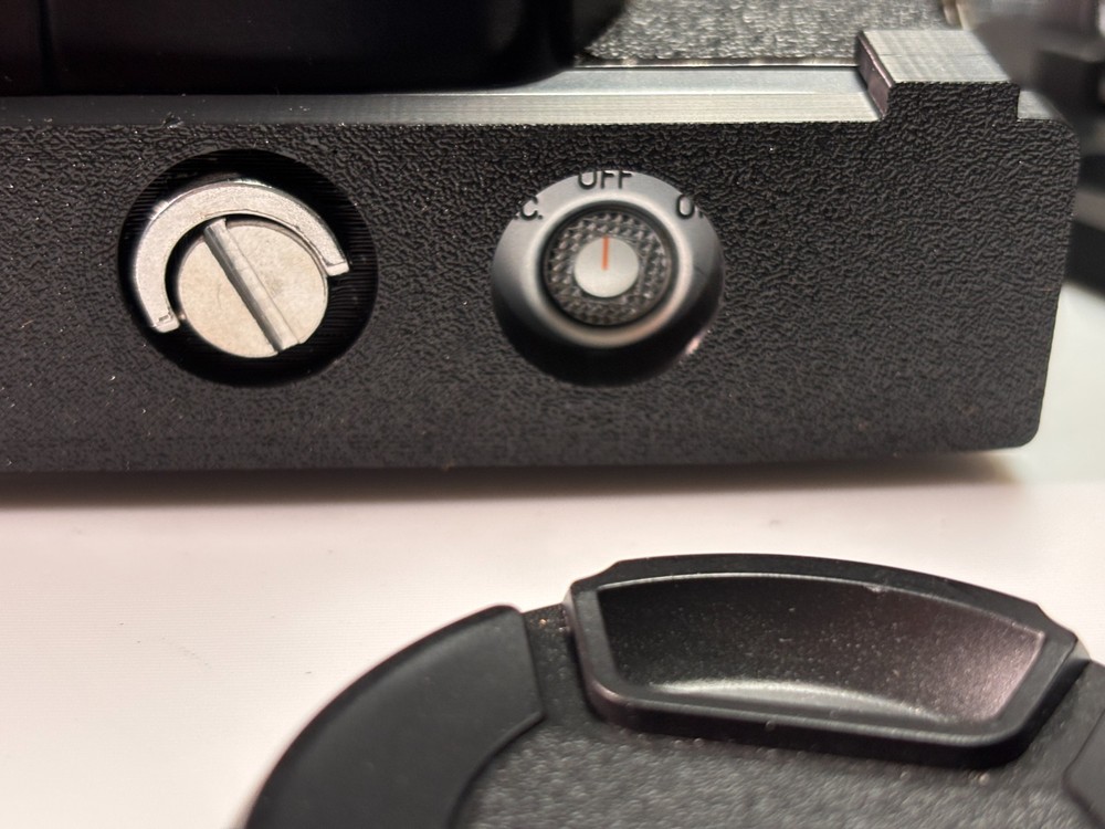 Ergonomic Camera Grip Compatible with all Minolta SRT Cameras - NEW