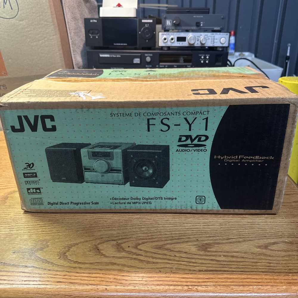 JVC FS-Y1 DVD Audio/Video Compact Component System