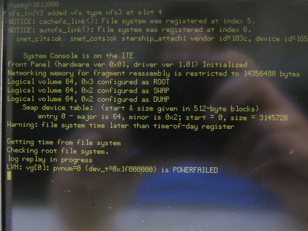 HP 16702A Logic Analysis System
