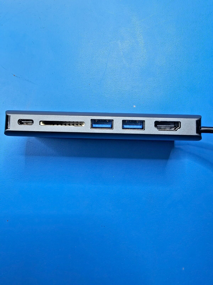 Startech.com USB-C Multiport Adapter with SD Card Reader - DKT30CSDHPD