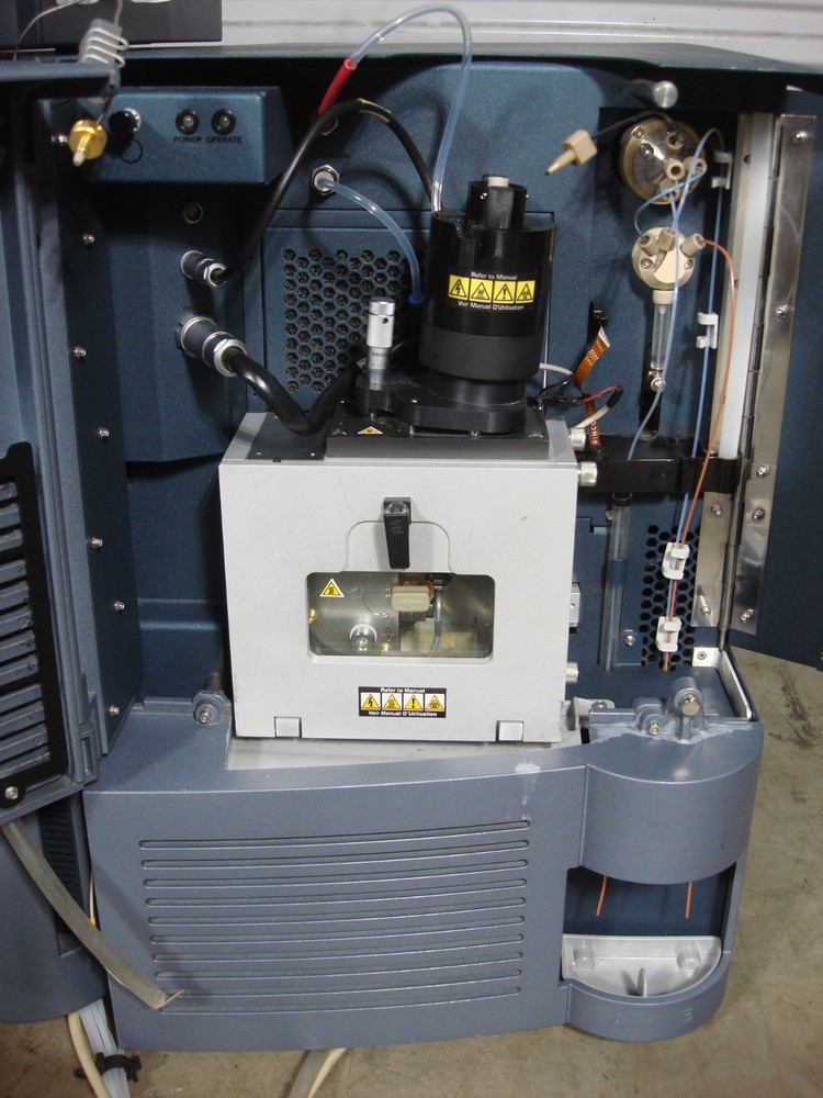 Waters Acquity UPLC System PDA TQ Detector Sample Manager Binary Solvent