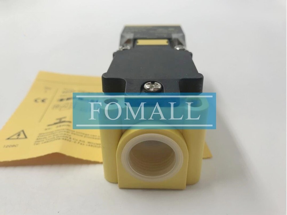 1Pcs New Proximity switch Sensor NI35-CP40-VP4X2