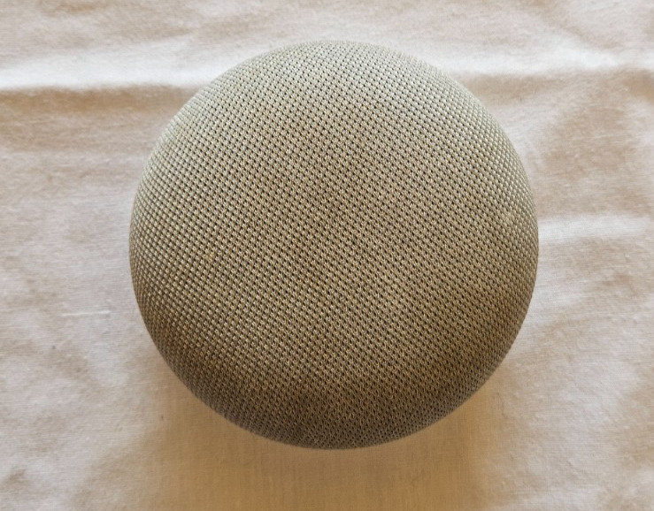Google Home Mini Smart Speaker with Google Assistant