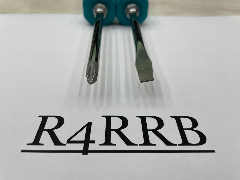 Snap-on Tools USA NEW 2pc TEAL Hard Handle Flat Phillips Head Screwdriver Set