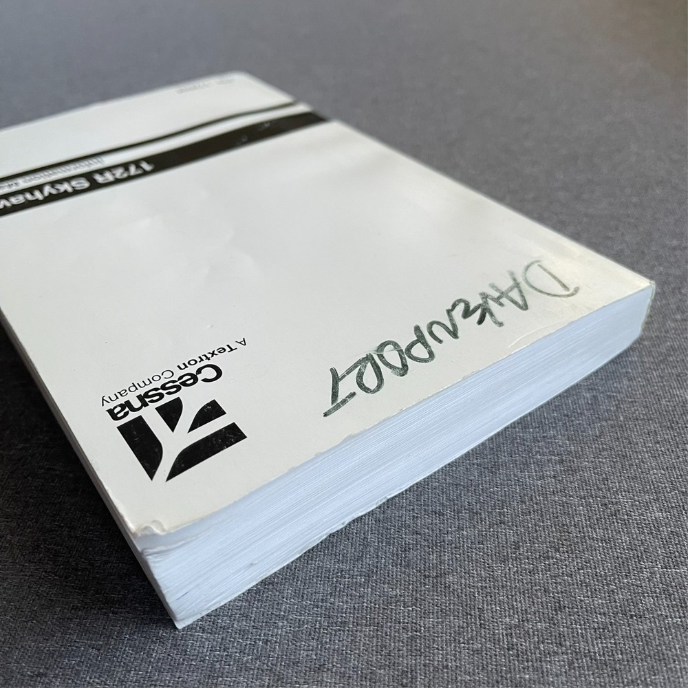 Cessna 172R Skyhawk Information Manual Paperback