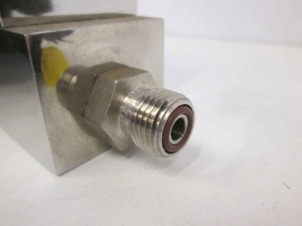 Unit Instruments, UFC-2000, Mass Flow Controller, 20 SLM, H2, Used