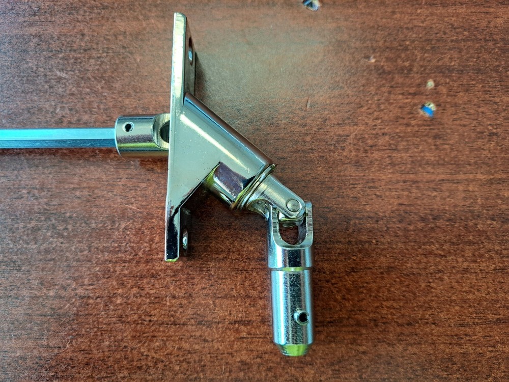 Universal 2h, Hexagonal drive