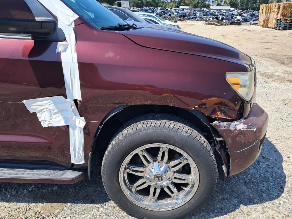 SEQUOIA 2010 Glove Box 4793319