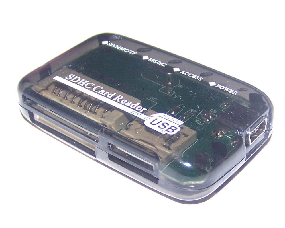 Multimedia Memory Card Reader 26 in 1 Hi Speed USB 2.0
