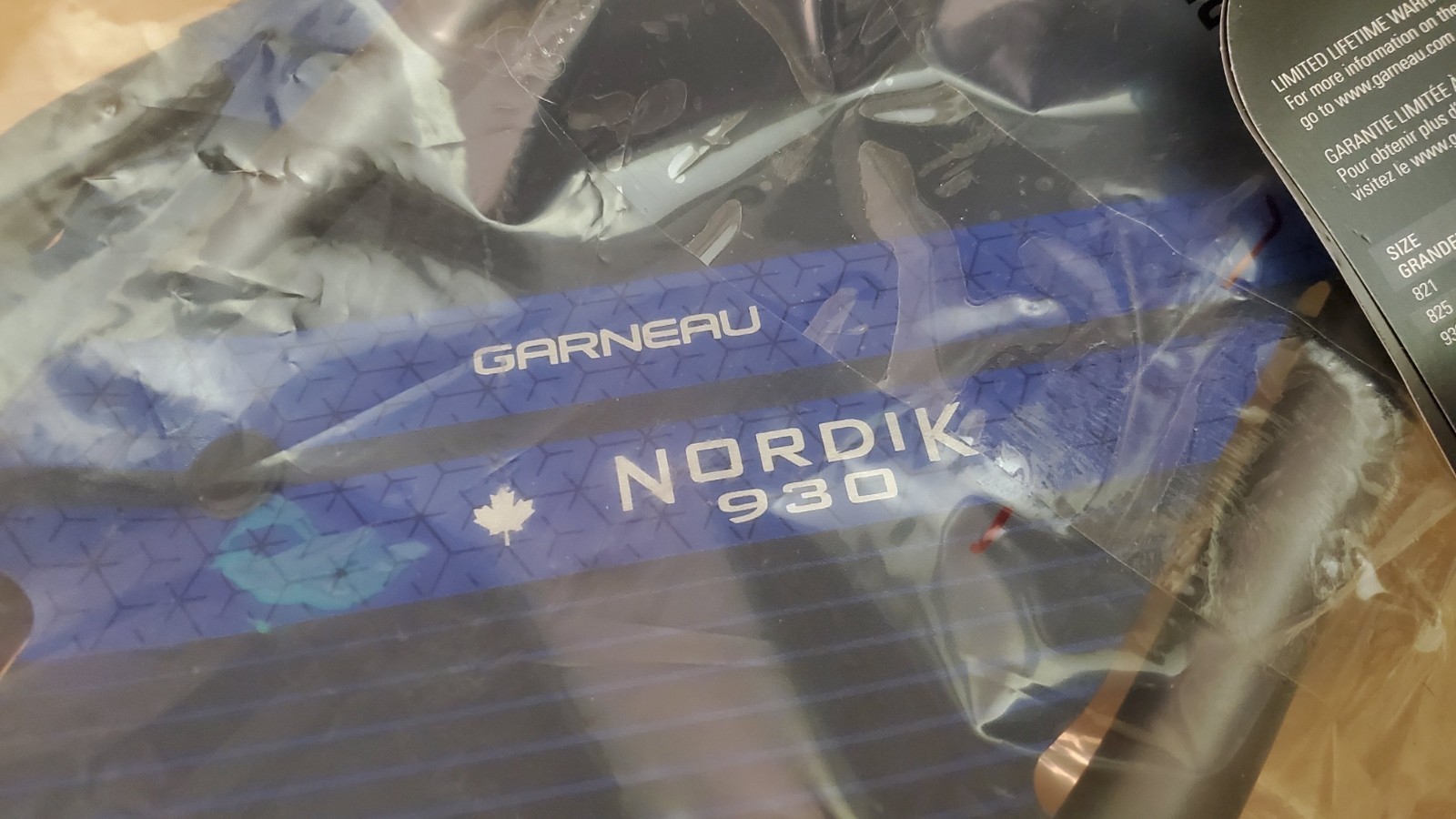 Louis Garneau Adult Nordik I Snowshoes 930 Navy Blue (User Weight 150-250lbs)