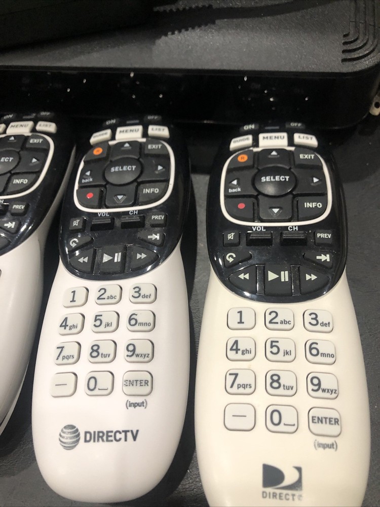 Direct Tv Bundle ! 4 Remote 2 Power Supply 2 Wireless Bride 1 Receiver