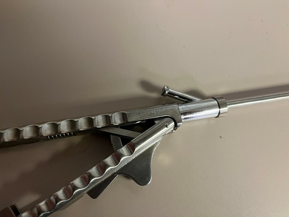 SRNH1 5mm Needle Holder - Good Condition
