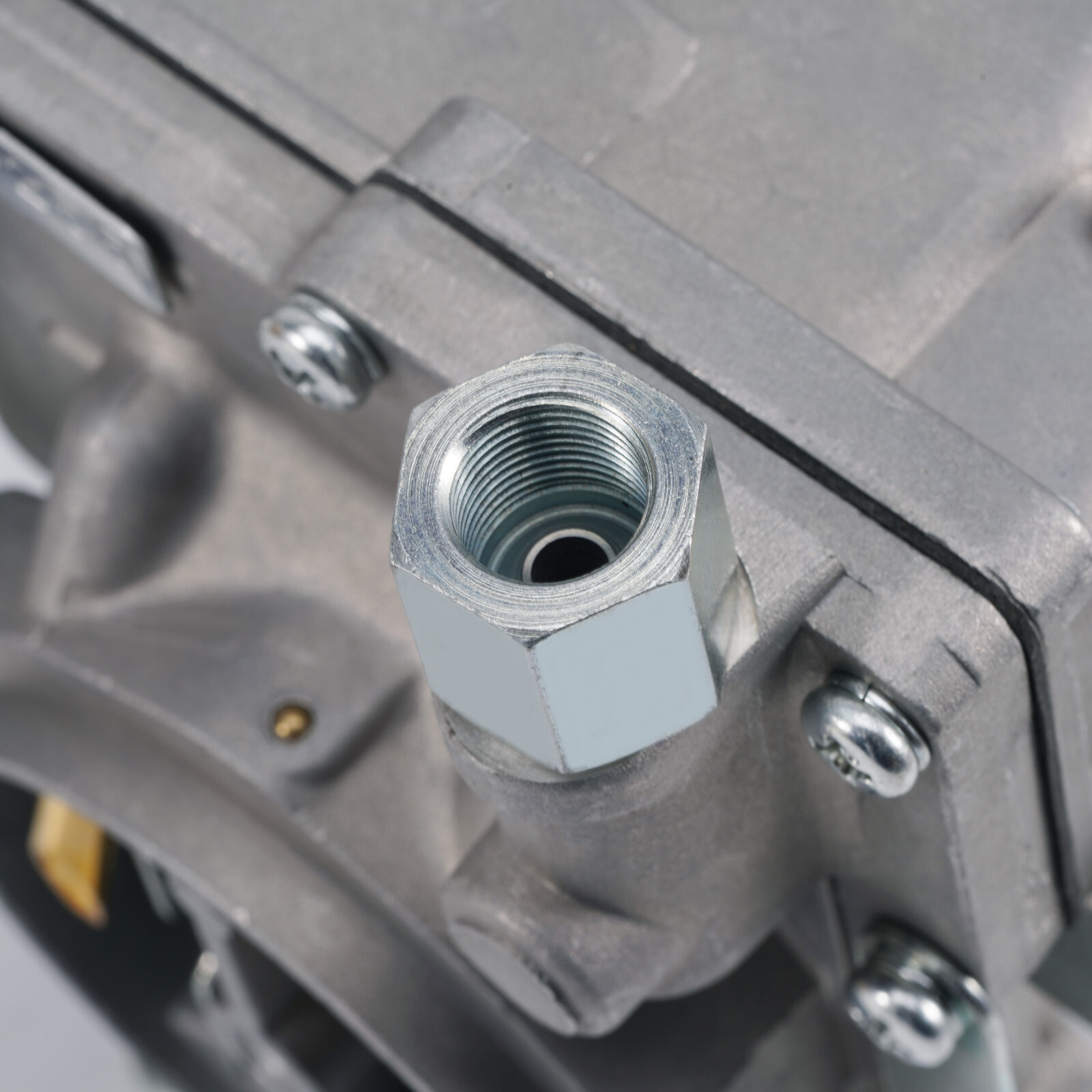 Carburetor For Toyota Corolla Starlet Trueno 3K 4K 1974-1981 Toy-250 21100-24034