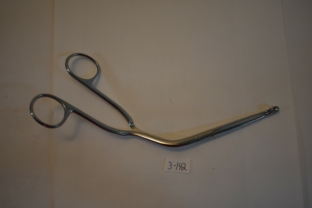 3-142 MAGILL FORCEPS 20CM CHILD