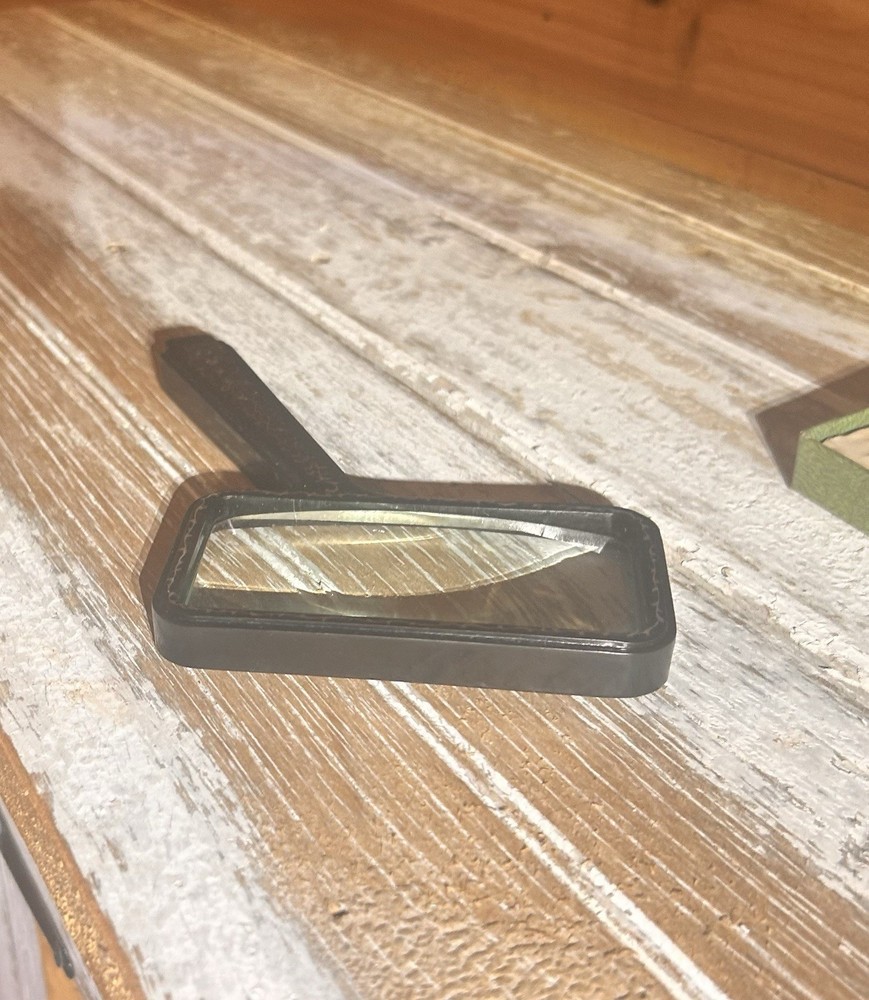 Optical Collectible Mid Century Swift Inlaid Rectangular Reader MagnifyingGlass