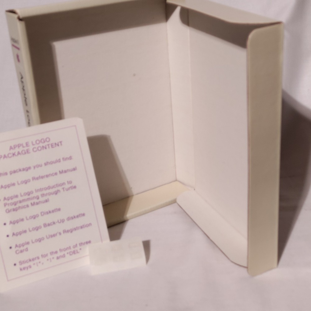 1982 Apple II Logo Software (Logo Computer Systems Inc) BOX ONLY - BOX ONLY