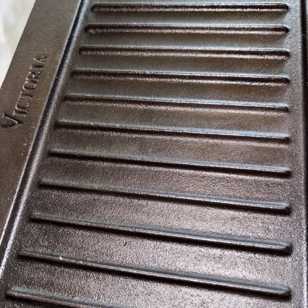 RESTORED Rectangular Cast Iron Double Burner Griddle, Reversible SEASONED