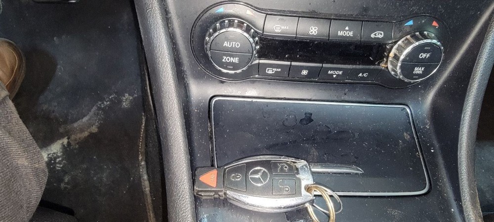 2018 Mercedes GLA250 Camera Projector