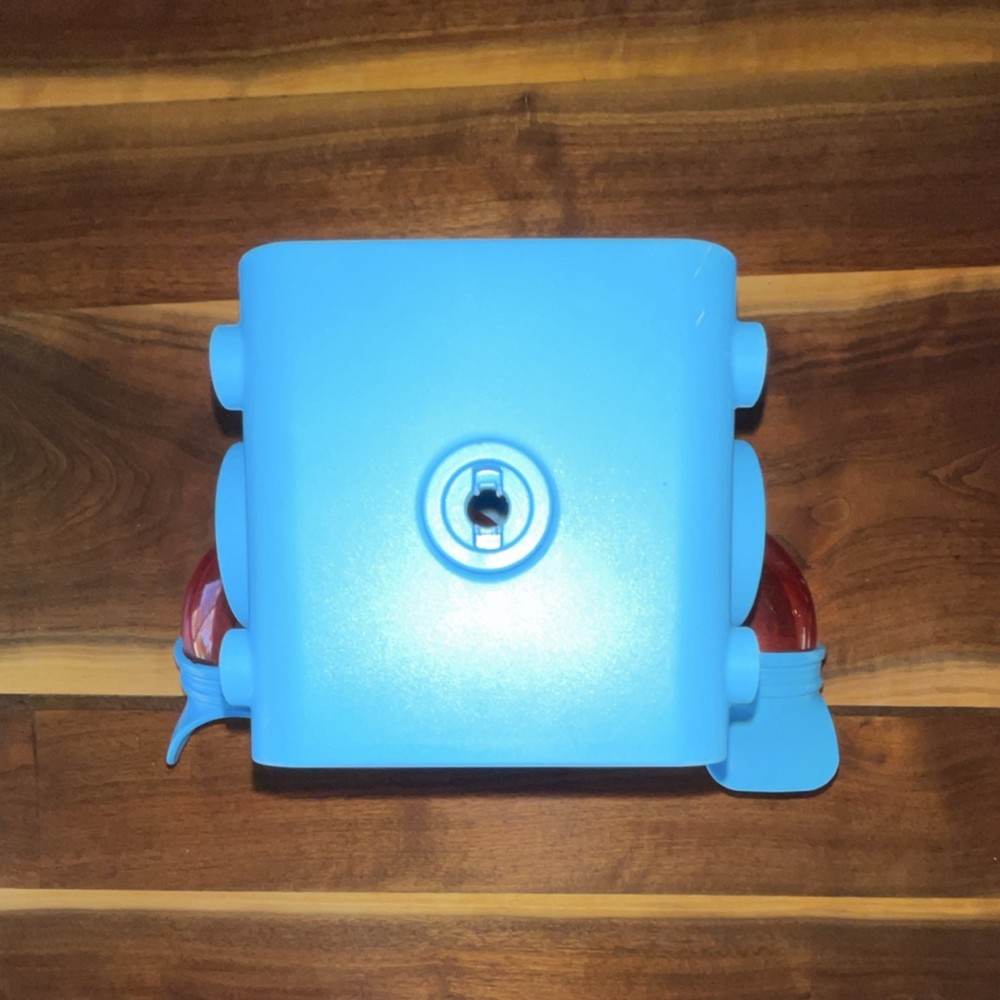 Discovery Mindblown Build-A-Bot DIY Vending Machine Robot NO BOX