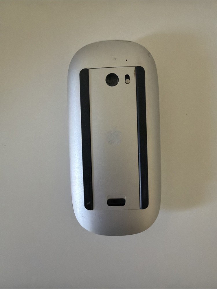 Apple A1296 Wireless Bluetooth Magic Laser Mouse White