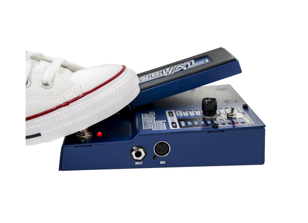 Digitech EQ Effects Pedal, Blue, Regular (BWHAMMY)
