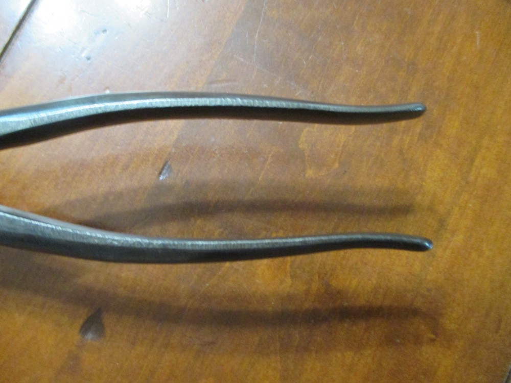 Thomas & Betts Co. electrical tools - wire cutter - Crimping pliiers for Sta-Kon