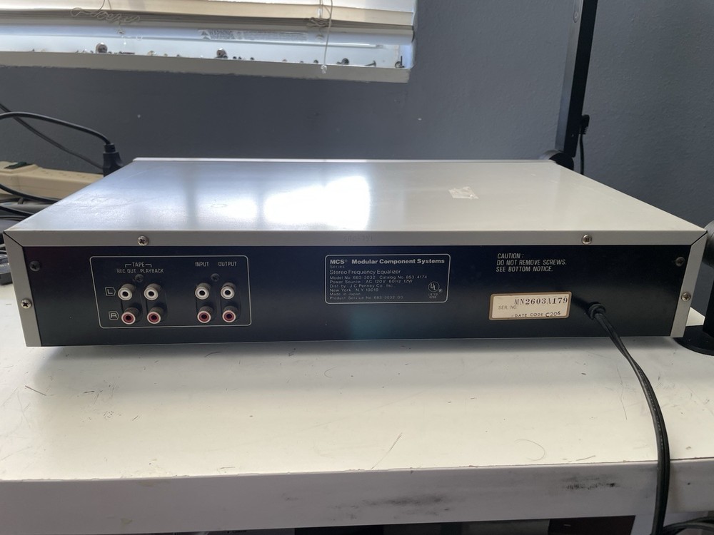 MCS 3032 Stereo Frequency Equalizer - *Tested Works!*