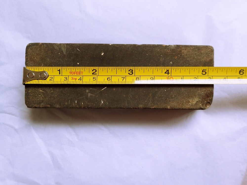 Natural sharpening stone / Whetstone